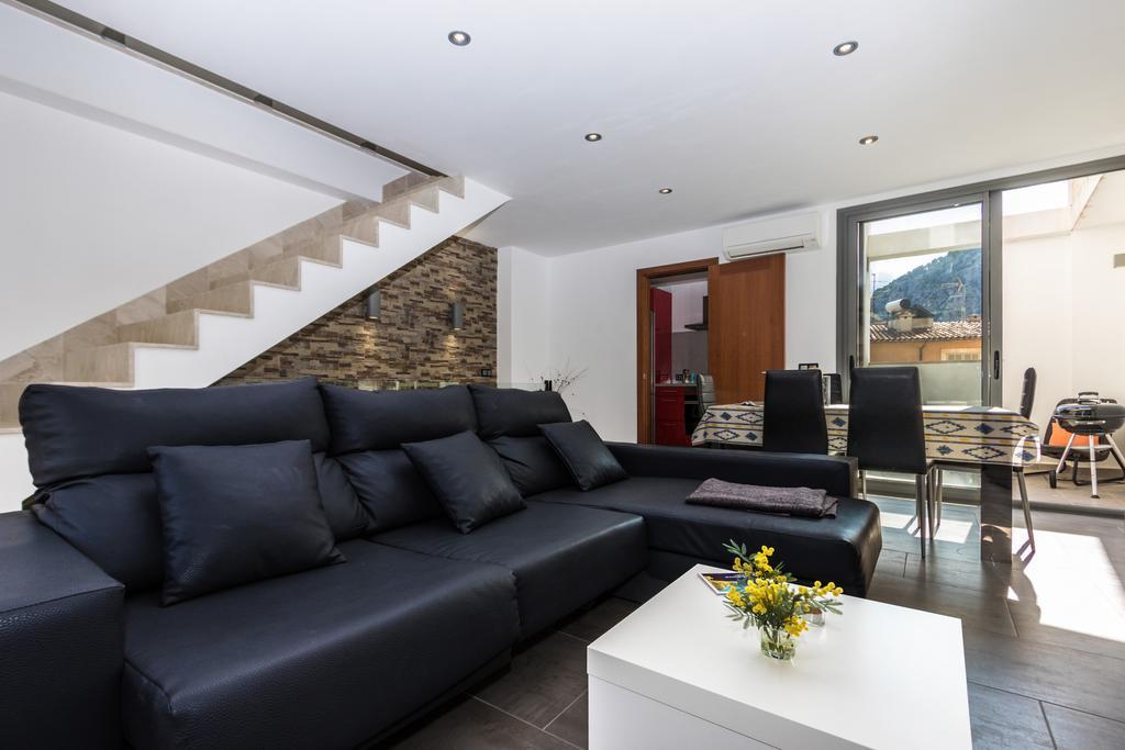Townhouse Calvari By Homevillas360 Pollença Dış mekan fotoğraf